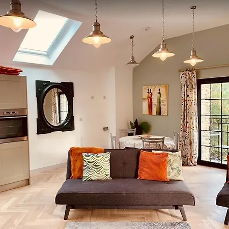 Holiday home Bream Loft, Dog Friendly, Wood Burner, Walking Distance To Falmouth