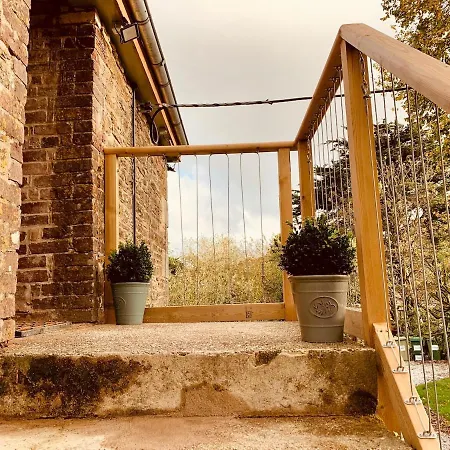 Bream Loft, Dog Friendly, Wood Burner, Walking Distance To Falmouth